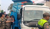 Ganggu Akses Keluar Masuk, PKL Liar di Kawasan RSUD Cengkareng Ditertibkan